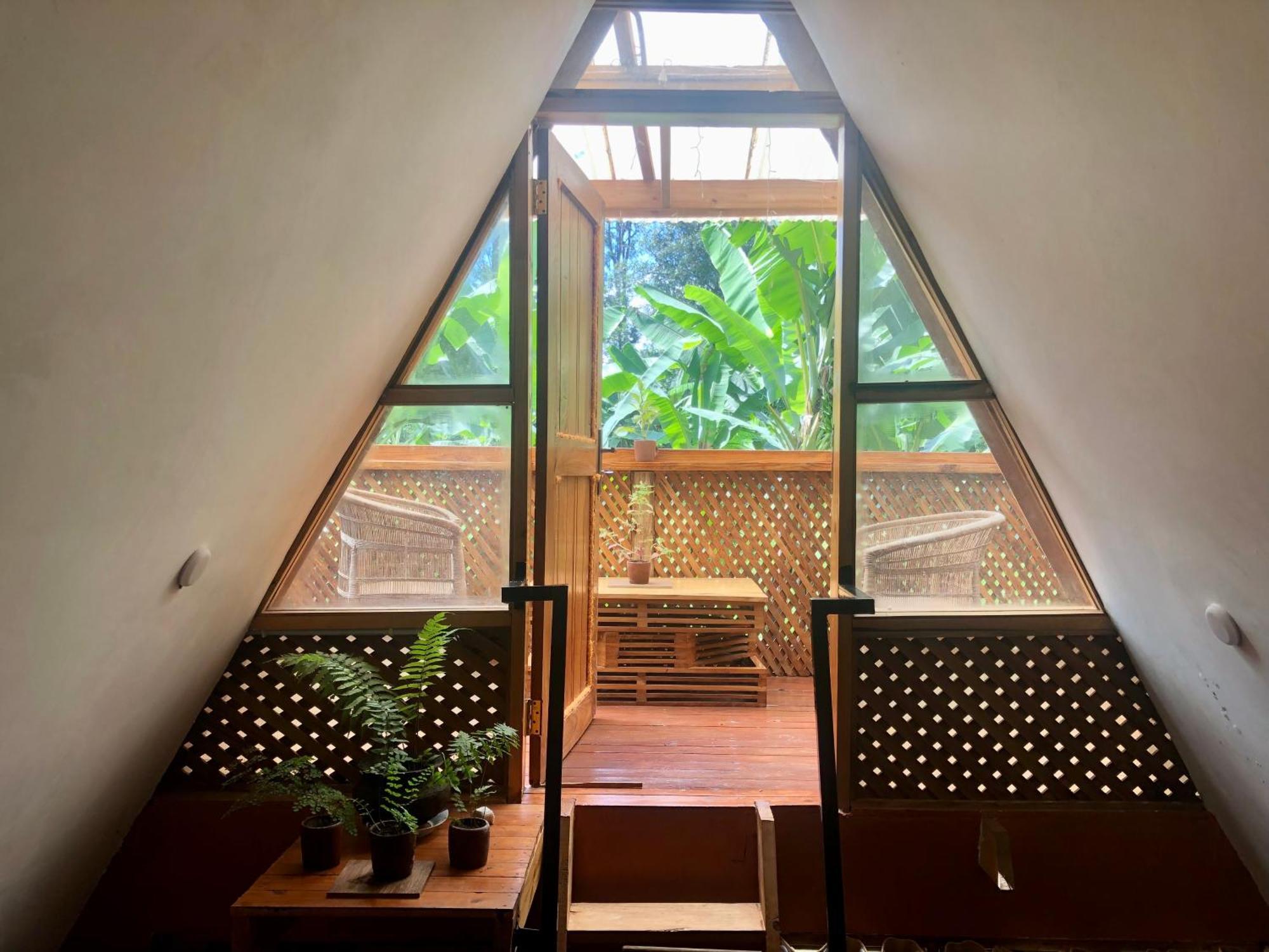 Charming A-Frame House In Arusha Villa Bagian luar foto